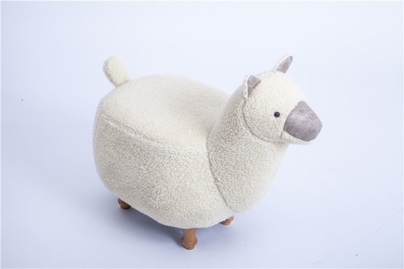 Alpaca stool